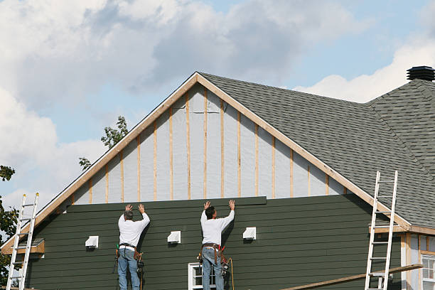 Professional Emergency Siding Repair technician working in Chestertown, MD